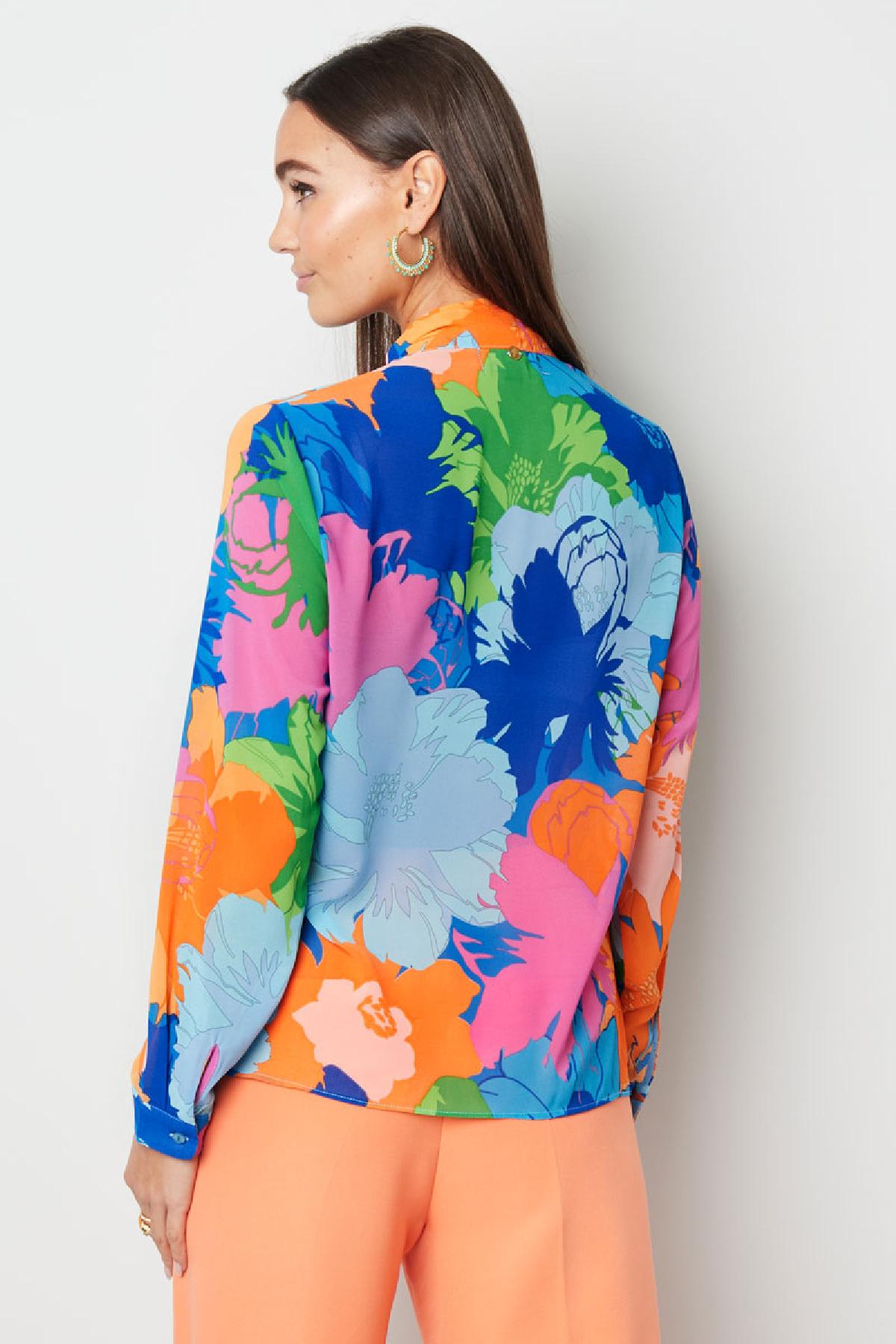 Bluse mit Bindekragen