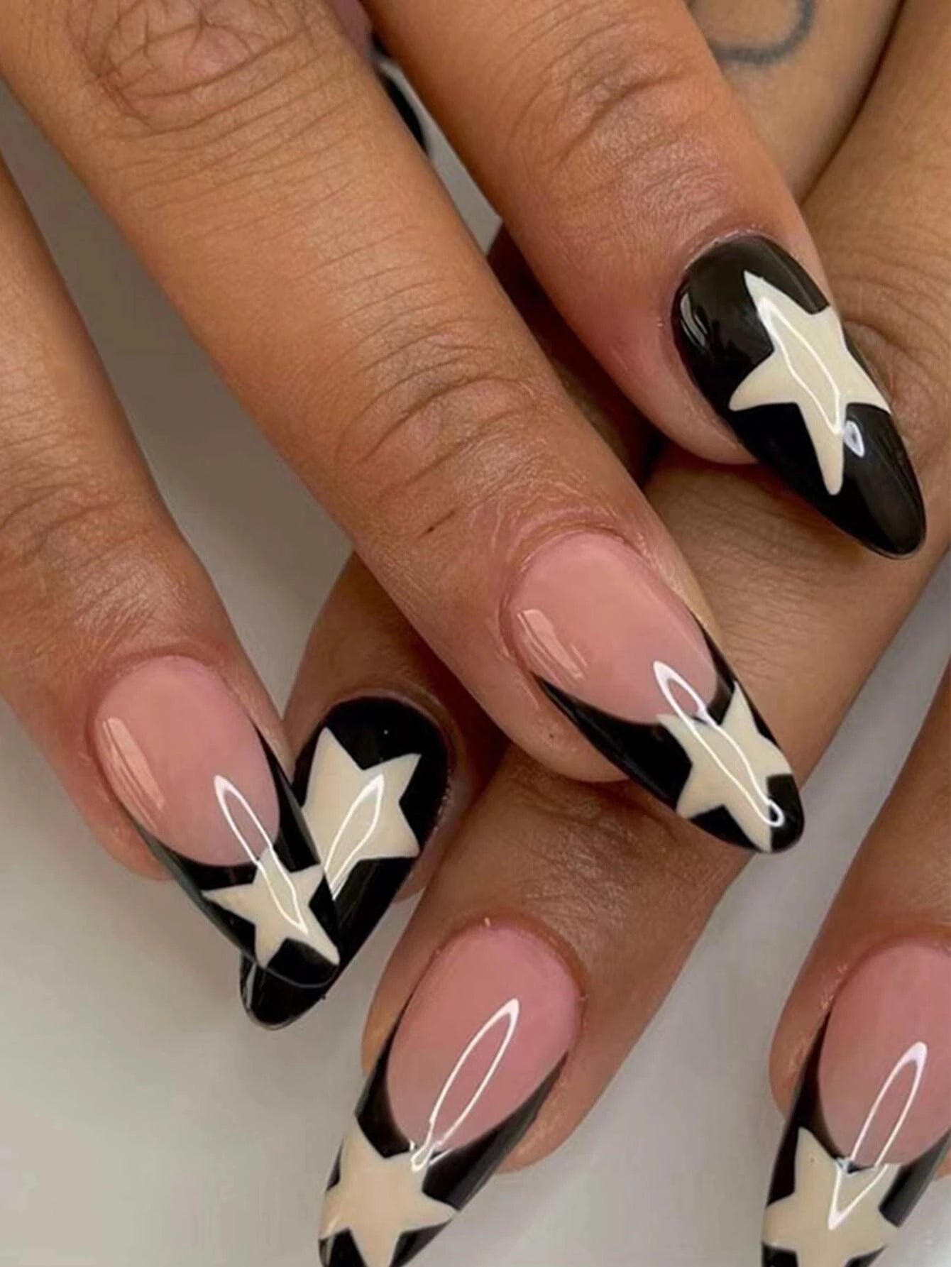 Kunstnägel Set French Sterne schwarz