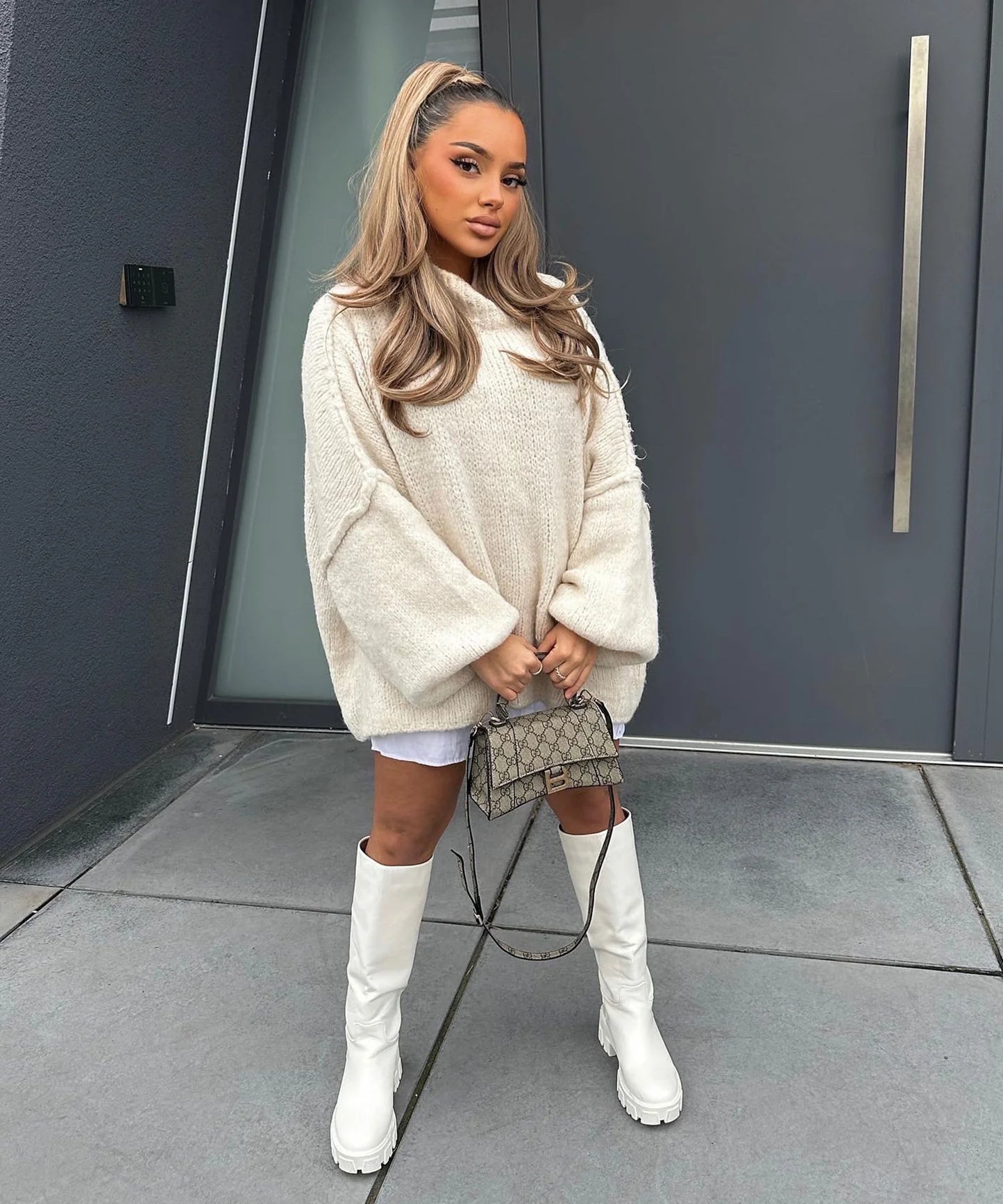 Oversize Kuschel-Pullover „Nata“ – Beige